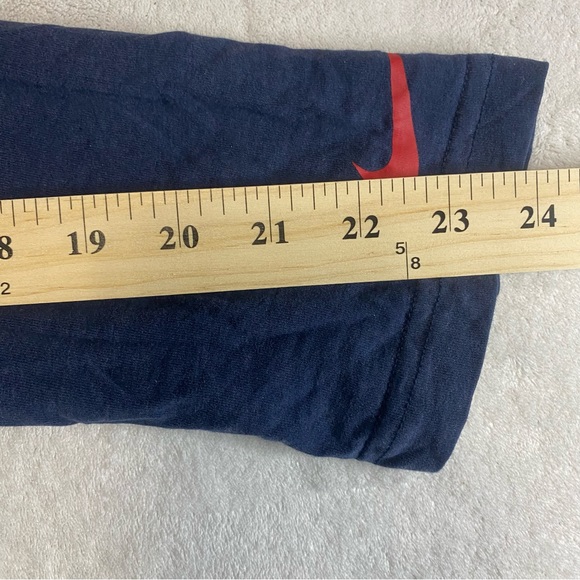 NFL Team Apparel Nike New England Patriots Long Sleeve Pullover Felt Graphic XL - Picture 7 of 7